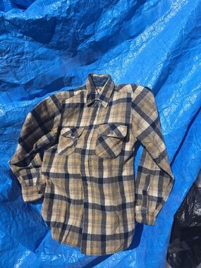 Plaid Flannel Button-Up Shirt Jacket in Beige and Navy